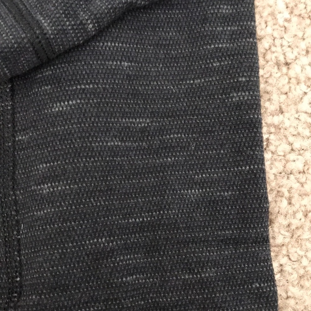 Lululemon leggings - Picture 3 of 4